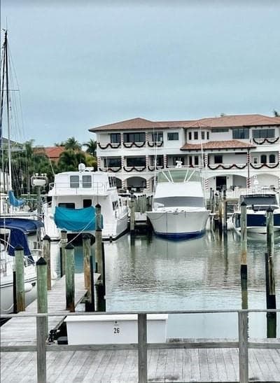 6300 PASADENA POINT BOULEVARD UNIT 26 GULFPORT, FL 33707