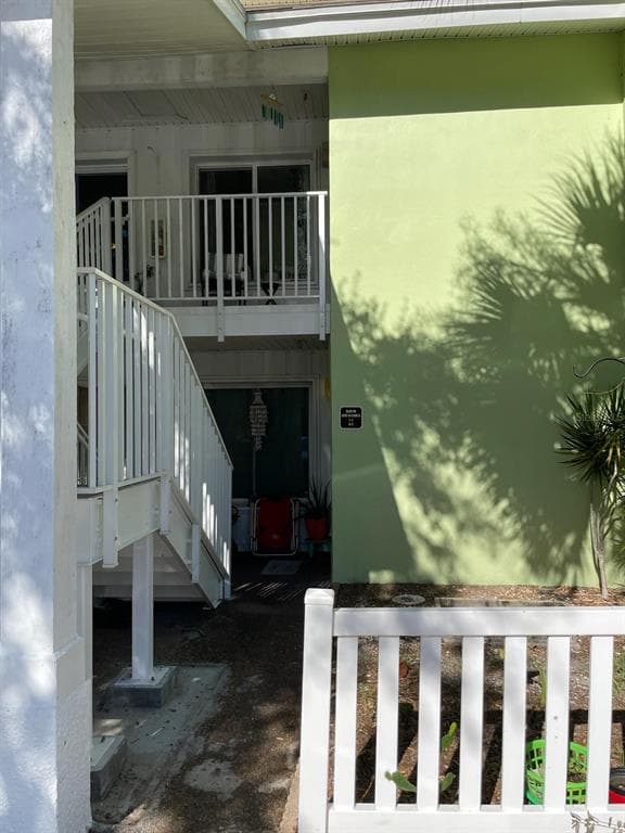 3595 41ST LANE S UNIT J ST PETERSBURG, FL 33711