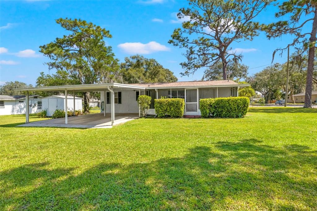 5651 5TH STREET ZEPHYRHILLS, FL 33542