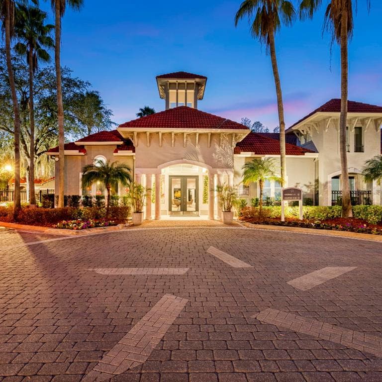 18002 RICHMOND PLACE DRIVE UNIT 2727 TAMPA, FL 33647