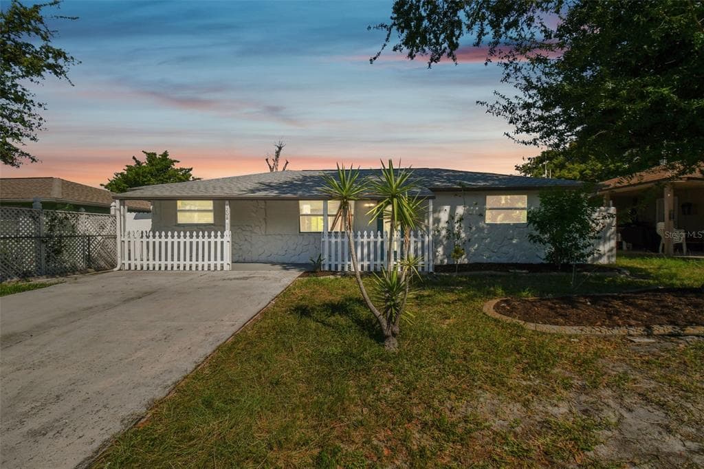 4208 MESA DRIVE NEW PORT RICHEY, FL 34653