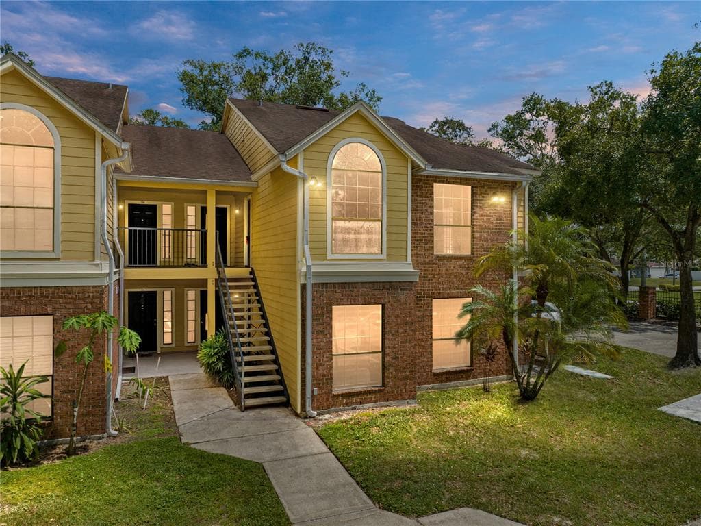 8603 FANCY FINCH DRIVE UNIT 101 TAMPA, FL 33614