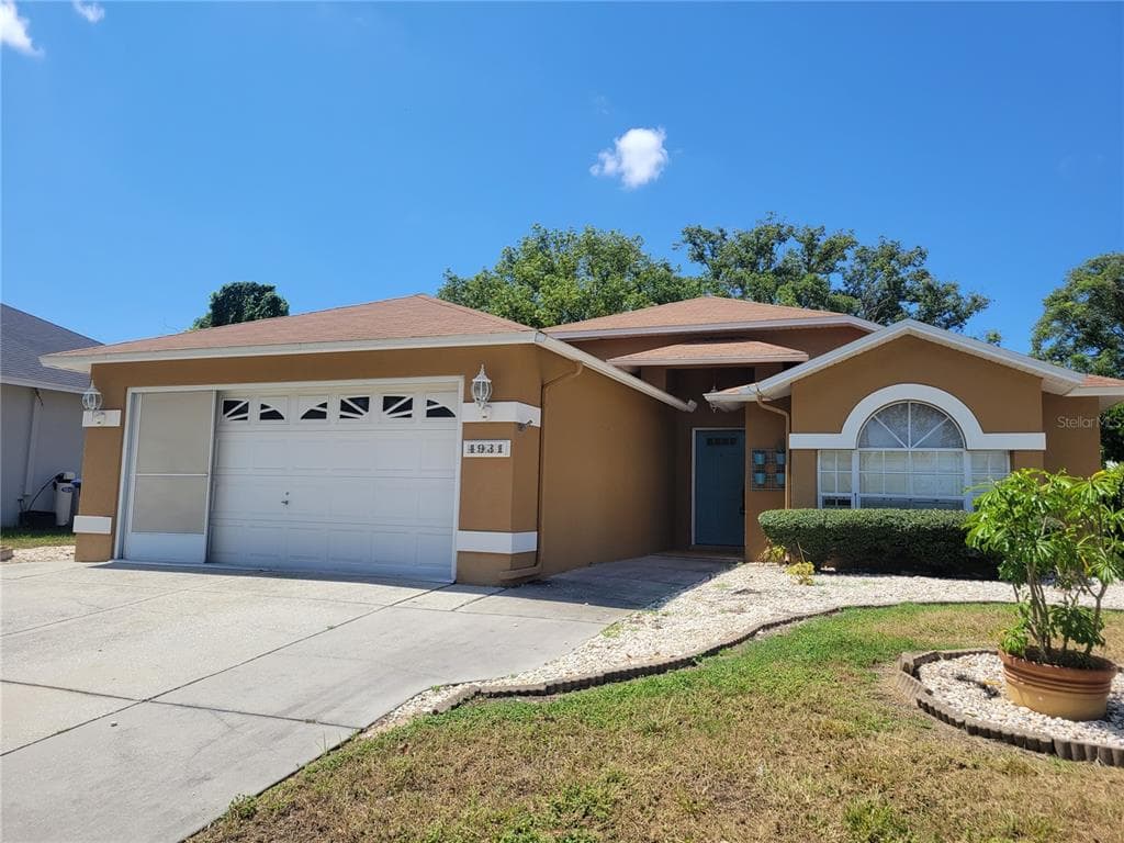 4931 MUSSELSHELL DRIVE NEW PORT RICHEY, FL 34655