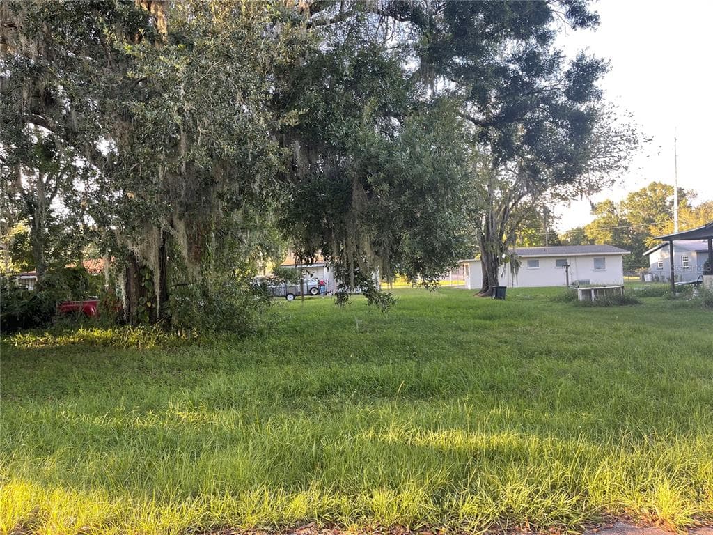 708 E MADISON STREET PLANT CITY, FL 33563