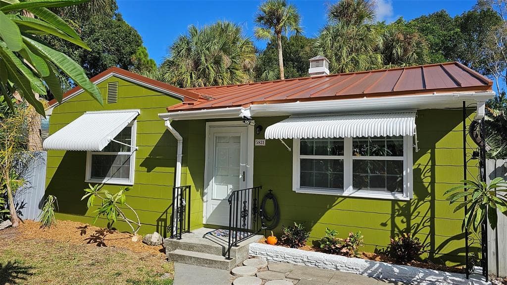 5831 26TH AVENUE S GULFPORT, FL 33707