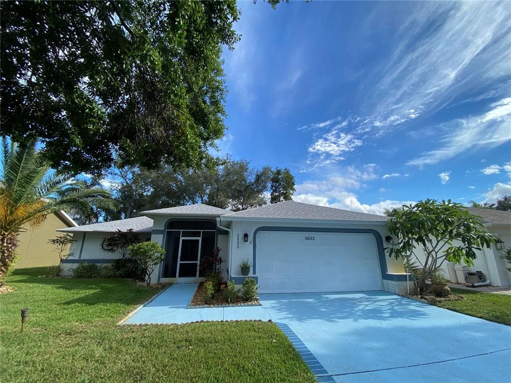 3852 TARPON POINTE CIRCLE PALM HARBOR, FL 34684