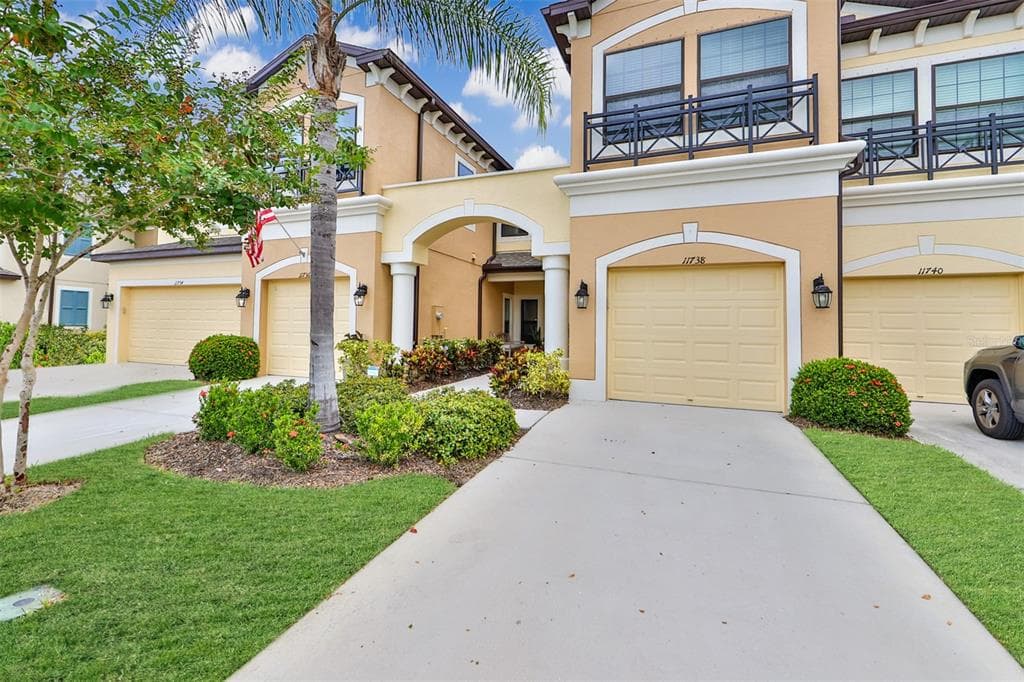 11738 CROWNED SPARROW LANE TAMPA, FL 33626