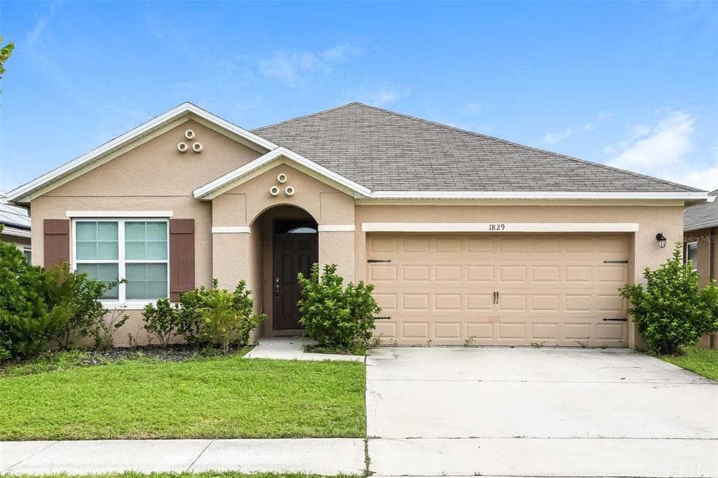 1829 BROCKRIDGE ROAD KISSIMMEE, FL 34744
