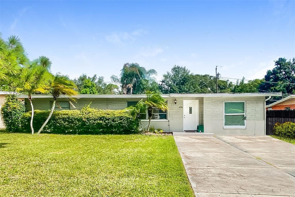 2250 NORMAN DRIVE CLEARWATER, FL 33765