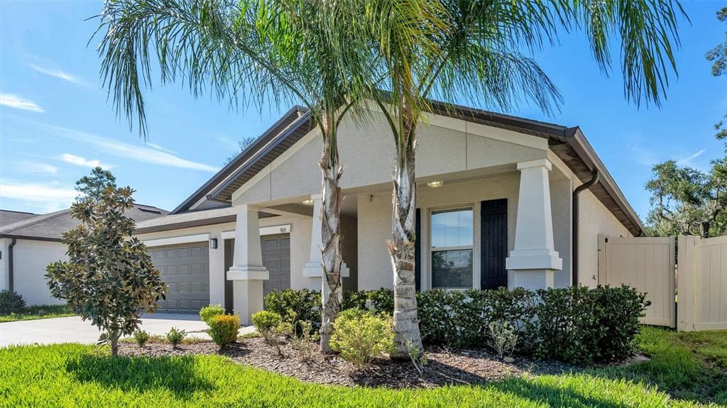 905 TIMELESS MOSS DRIVE RUSKIN, FL 33570
