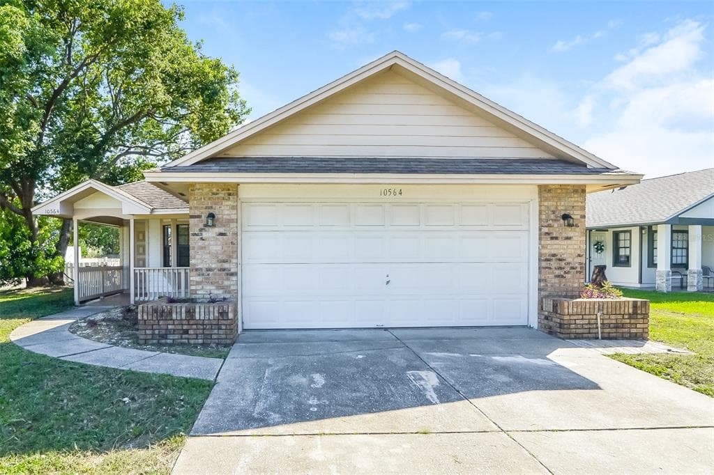 10564 CRESTO DELSOL CIRCLE ORLANDO, FL 32817