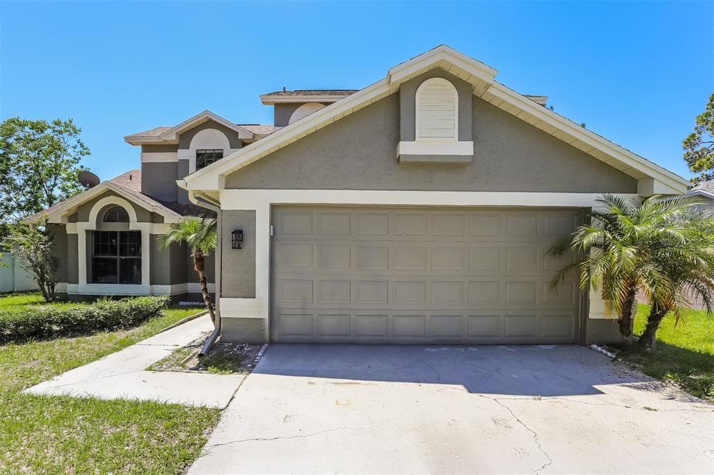 2258 BAKER AVENUE ORLANDO, FL 32833