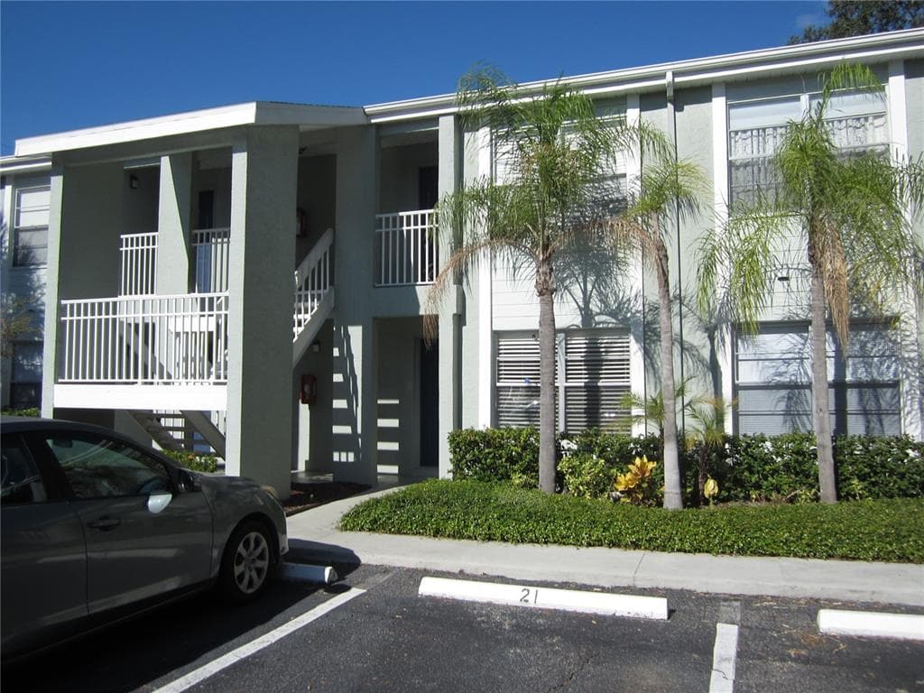 5440 S MACDILL AVENUE UNIT 4B TAMPA, FL 33611