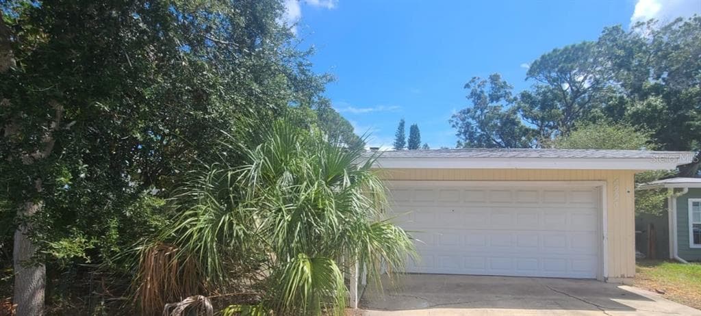 4221 SHORE ACRES BOULEVARD NE ST PETERSBURG, FL 33703