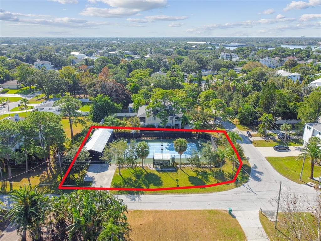 253 SHORE DRIVE PALM HARBOR, FL 34683