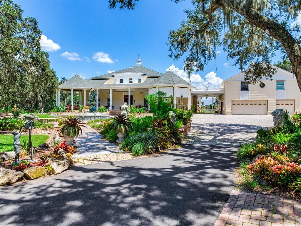 11012 MIZELLE CREEK TRAIL LITHIA, FL 33547