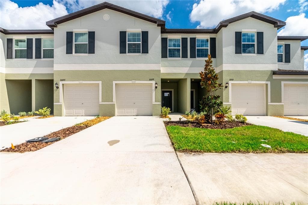 32099 POWDERPUFF MIMOSA SAN ANTONIO, FL 33576