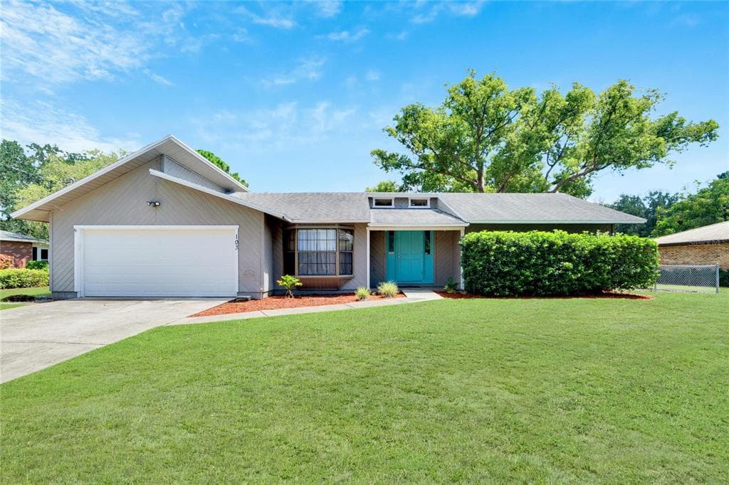 103 SOUTH CT AUBURNDALE, FL 33823