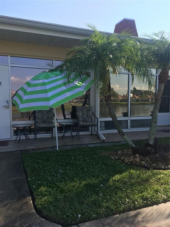 4350 TAHITIAN GARDENS CIRCLE UNIT F HOLIDAY, FL 34691