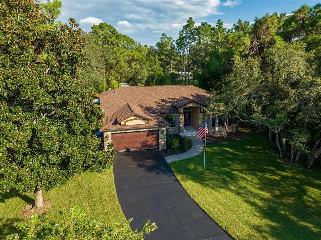 11376 GYRAFALCON AVENUE WEEKI WACHEE, FL 34613