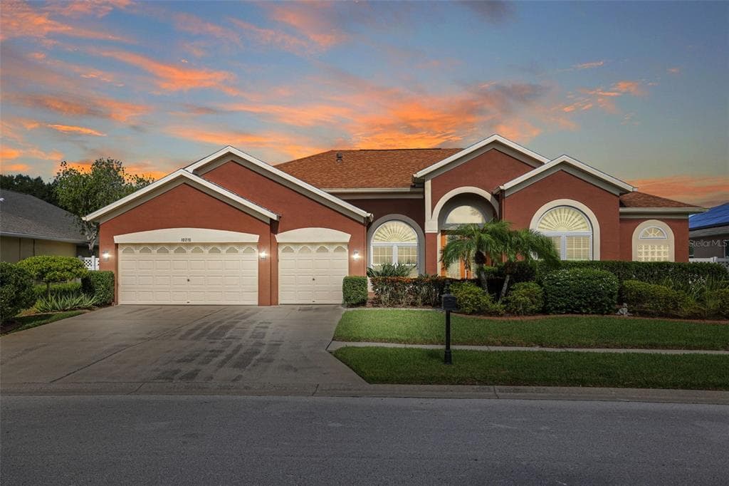 10215 MEADOW CROSSING DRIVE TAMPA, FL 33647