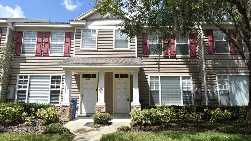 11012 BLACK SWAN COURT SEFFNER, FL 33584