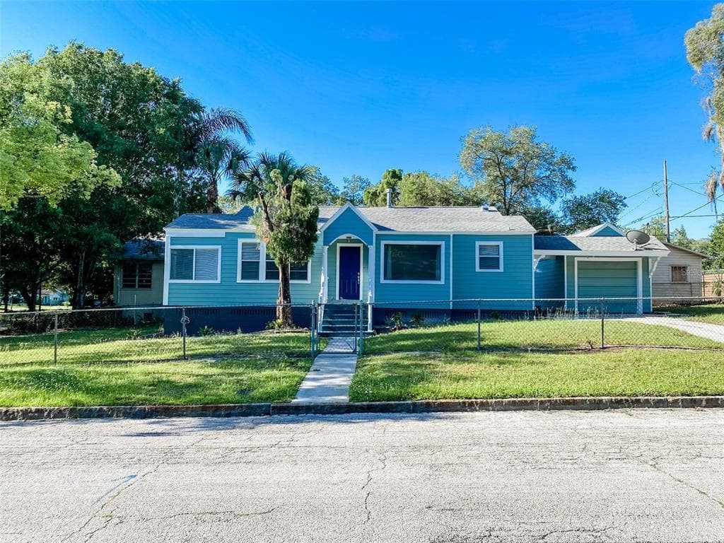 800 W FRANCES AVENUE TAMPA, FL 33602