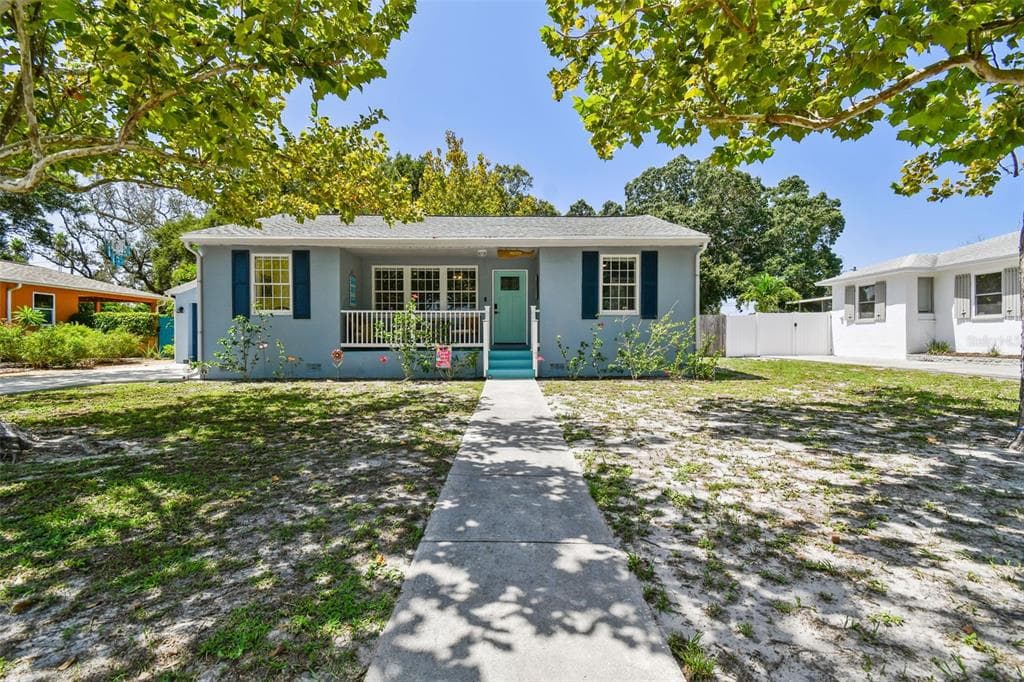 323 BUENA VISTA DRIVE S DUNEDIN, FL 34698