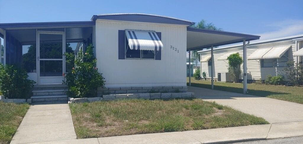 3221 LANARK DRIVE HOLIDAY, FL 34690