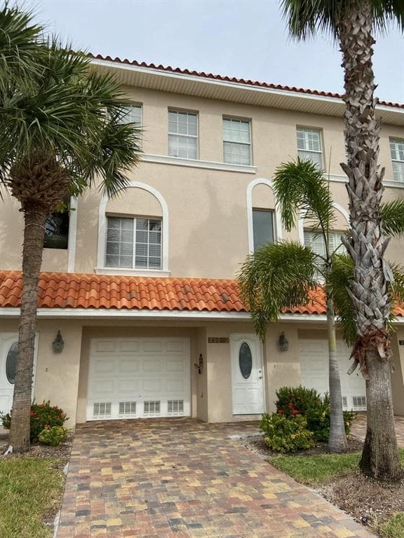 200 BRIGHTWATER DRIVE UNIT 2 CLEARWATER, FL 33767