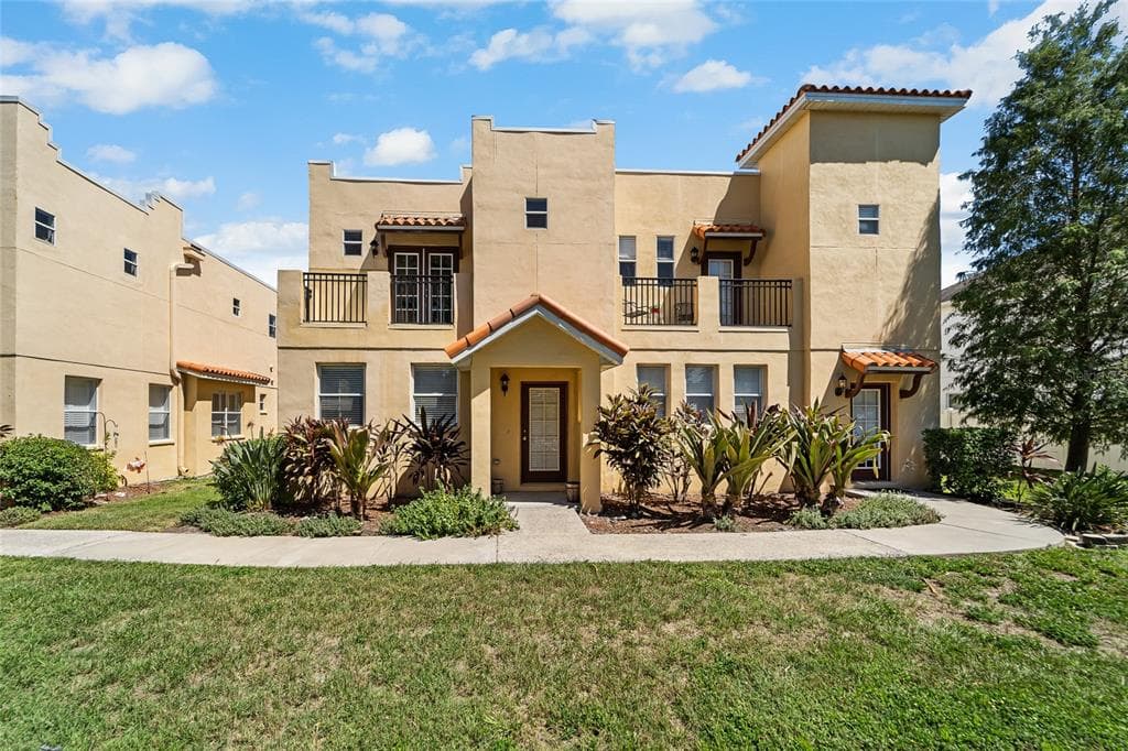 3163 TOSCANA CIRCLE TAMPA, FL 33611