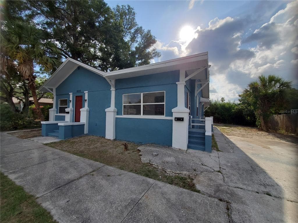 2220 17TH STREET S ST PETERSBURG, FL 33712