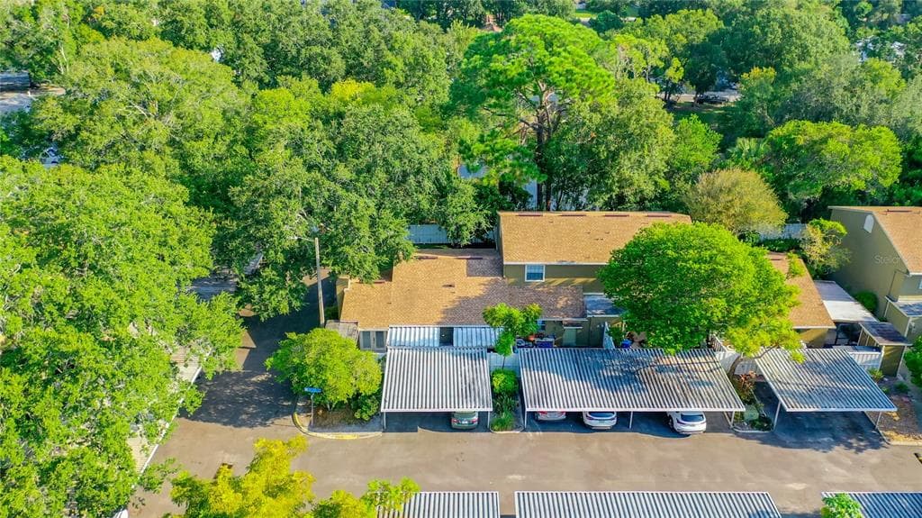 7642 DESOTO COURT