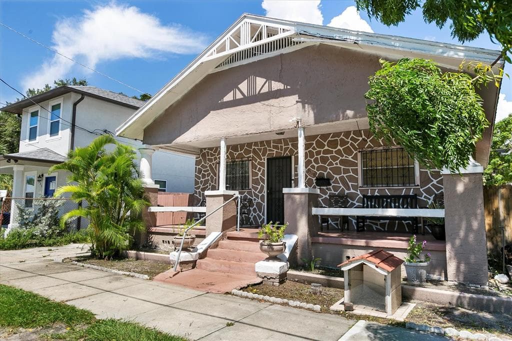 2519 W UNION STREET TAMPA, FL 33607