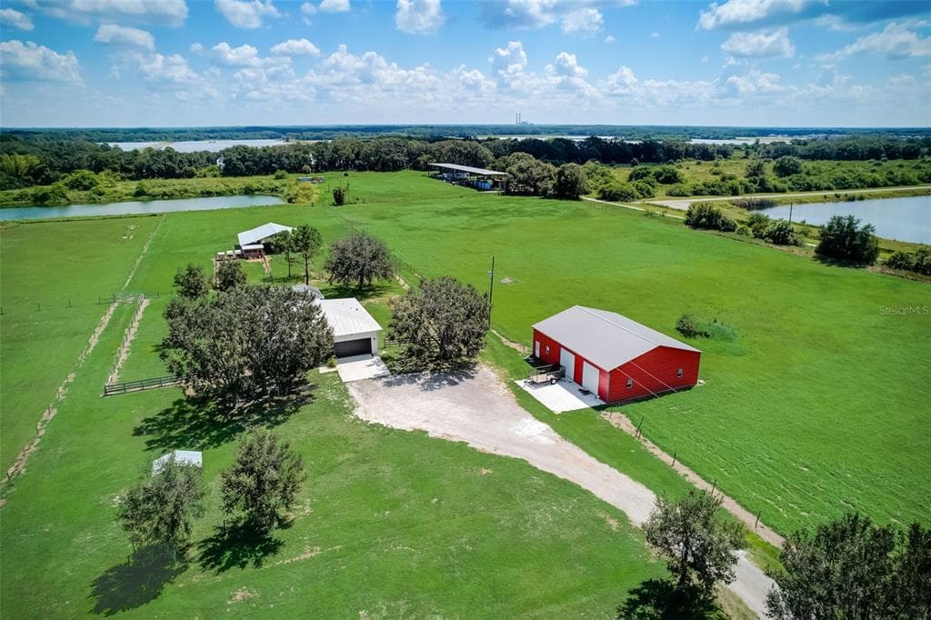 13902 PRITCHART ROAD PARRISH, FL 34219