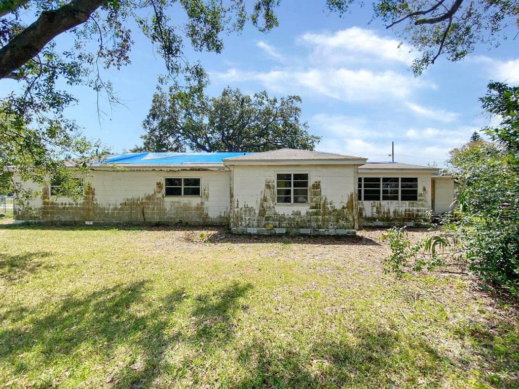 1005 NE 2ND STREET MULBERRY, FL 33860