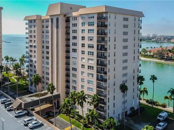 5220 BRITTANY DRIVE S UNIT 1303 ST PETERSBURG, FL 33715