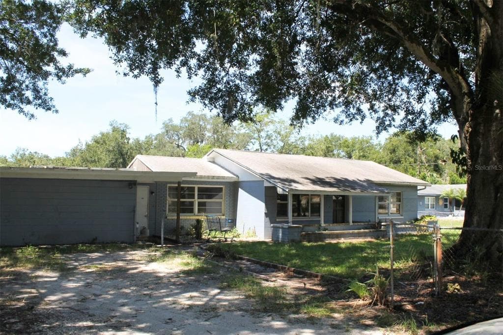 9921 VAUGHN STREET GIBSONTON, FL 33534