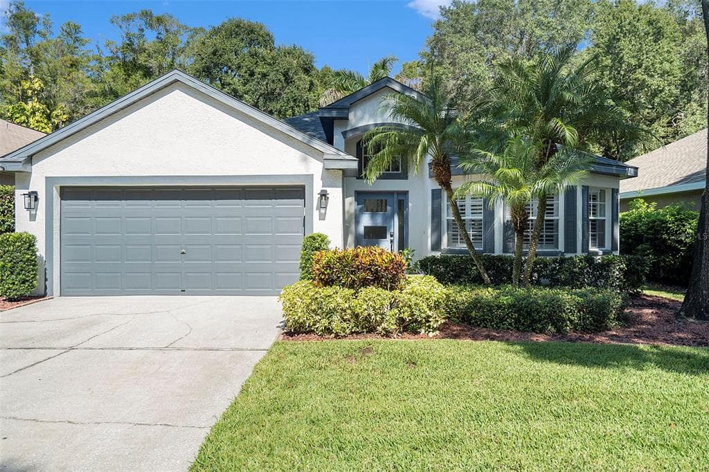 9131 CLIFF LAKE LANE TAMPA, FL 33614