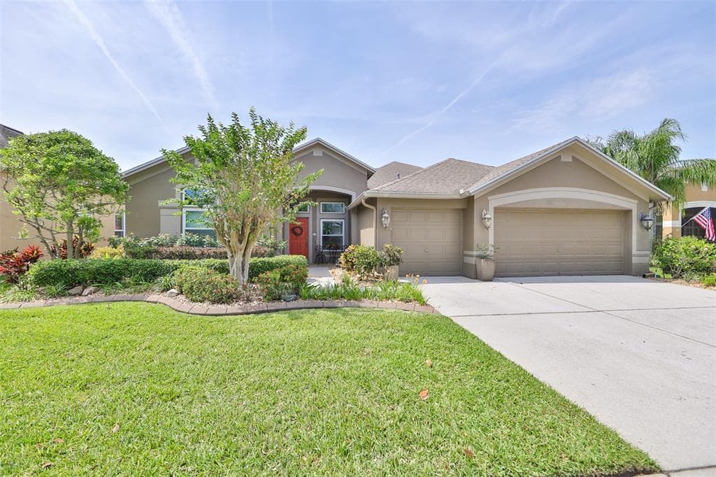 6533 CARRINGTON SKY DRIVE APOLLO BEACH, FL 33572