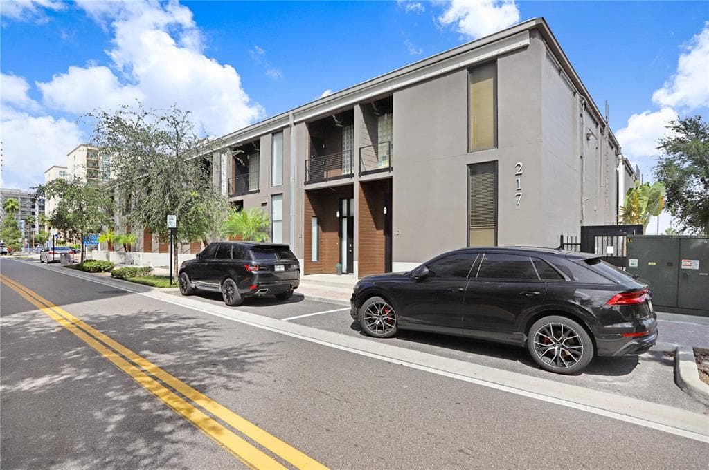 217 N 12TH STREET UNIT 112 TAMPA, FL 33602