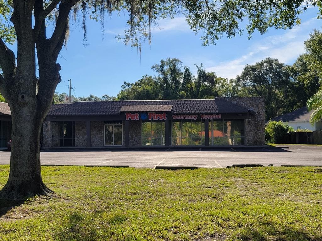 3934 LAKE PADGETT DRIVE LAND O LAKES, FL 34639