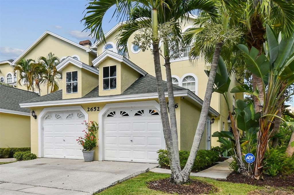 2652 SABAL SPRINGS DRIVE UNIT 6 CLEARWATER, FL 33761