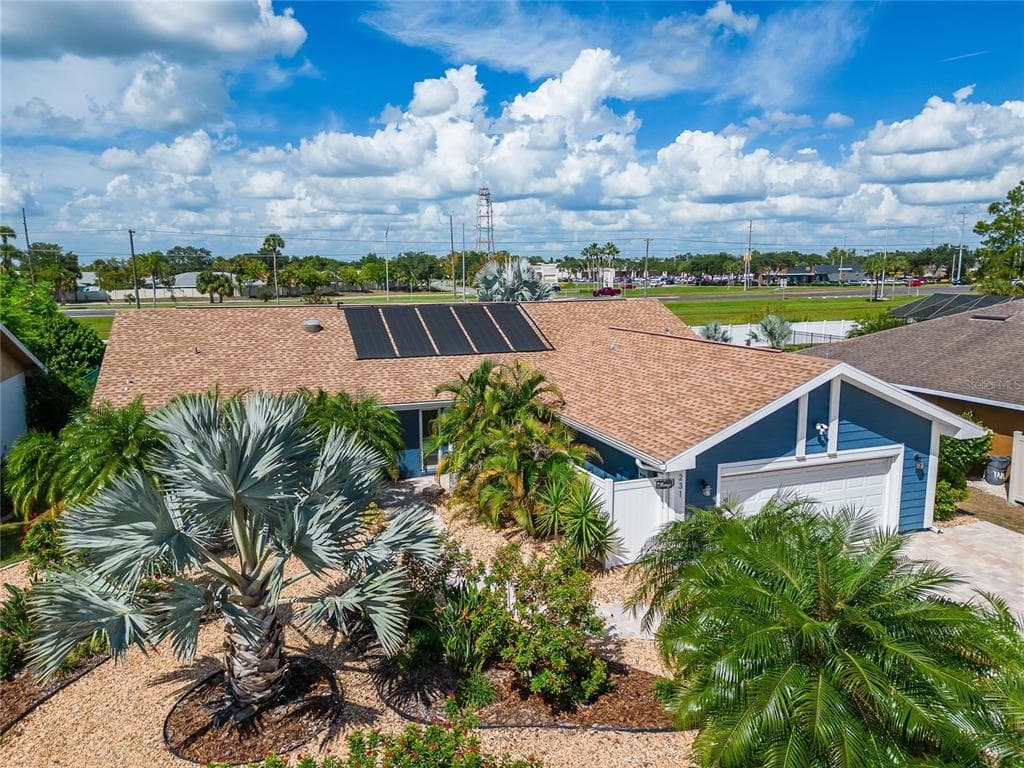 231 N BROCKFIELD DR SUN CITY CENTER, FL 33573
