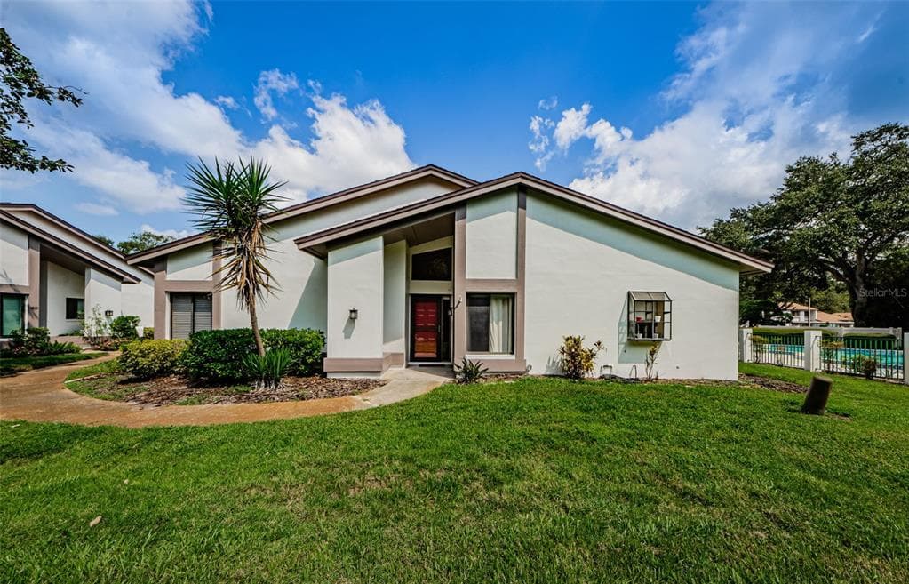 1808 CYPRESS TRACE DRIVE SAFETY HARBOR, FL 34695