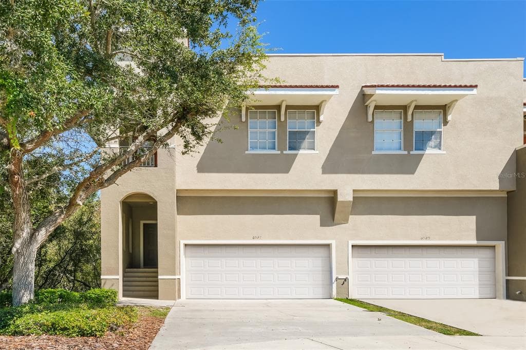 6527 QUIET POOL COURT UNIT 15 APOLLO BEACH, FL 33572