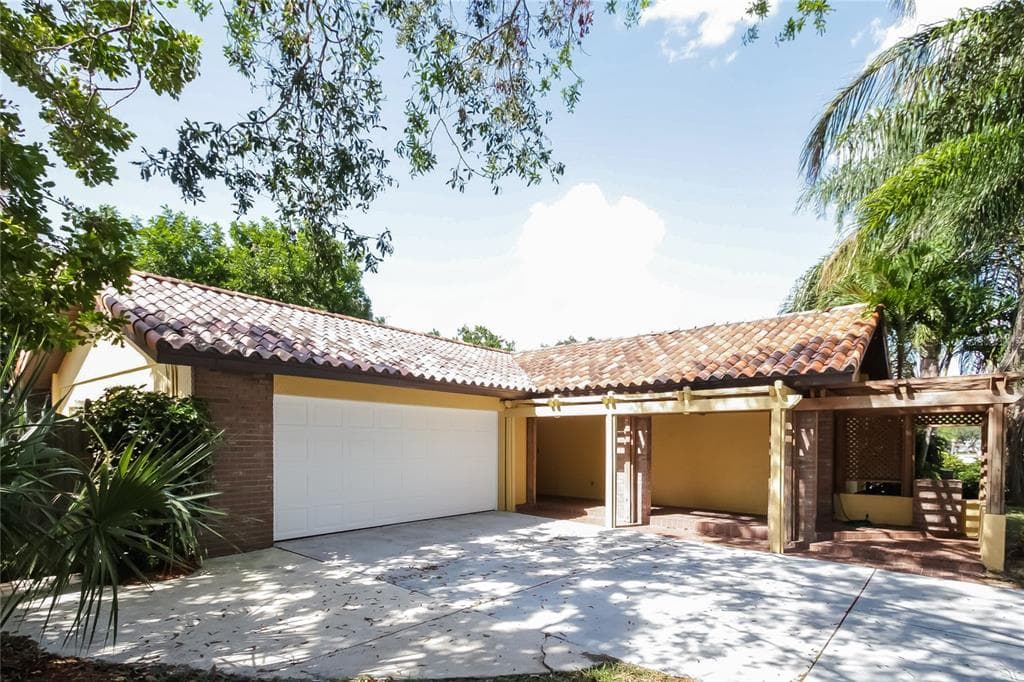 1304 OAK VIEW DRIVE SARASOTA, FL 34232