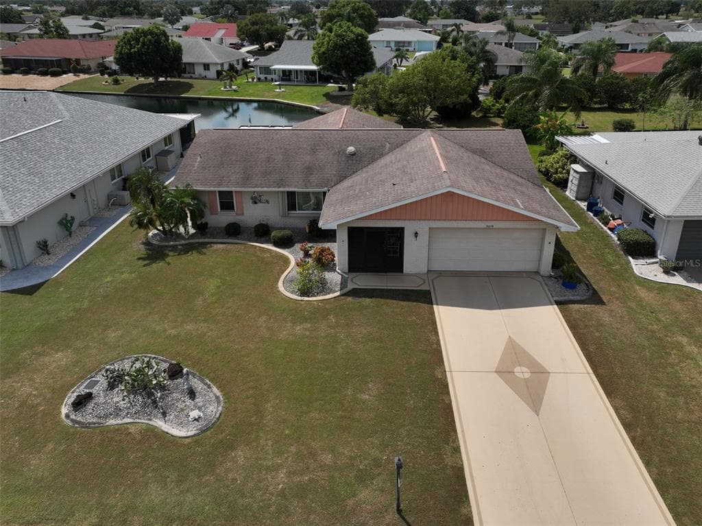 2019 N PEBBLE BEACH BOULEVARD SUN CITY CENTER, FL 33573