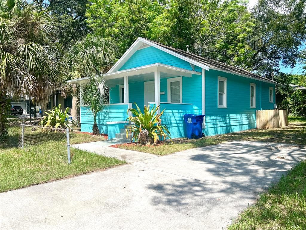 1908 35TH STREET S ST PETERSBURG, FL 33711