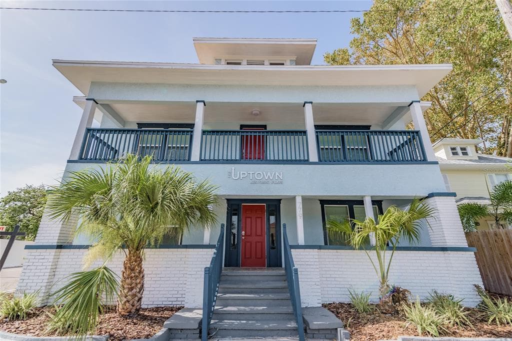 779 4TH AVENUE N UNIT 4 ST PETERSBURG, FL 33701